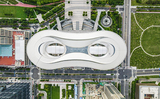 ?yn)I^(q)ڼұ̘I(y)^(q)