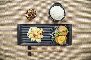 t{^߲?zh)ײ?>
                                                                    </a>
                                <div   id=