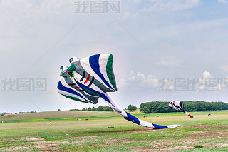 ډϲԭeеćHL(fng)~ِ