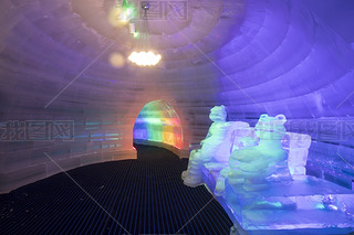 ѩǱ(ni)ɫӰӳĉñͷ