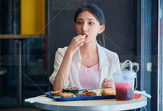 ̈(chng)͏dسԵЇ(gu)ɐŮ