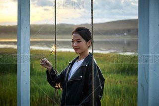 Ϧ(yng)ºǧȼŮĿɐ(i)Ů