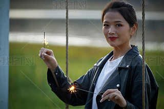 Ϧ(yng)ºǧȼŮĿɐ(i)Ů