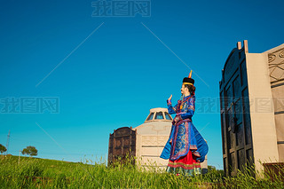 Ϧ(yng)²ԭɹŴǰŮ