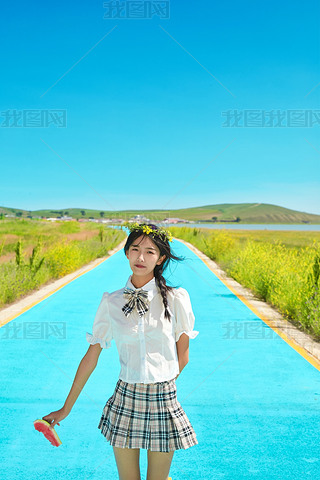 Ց߅ɫ·ˣϵŮ
