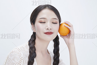 óUBȹā޿ɐŮ