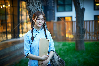 ͥԺÏ(f)ŕпL(fng)Ů