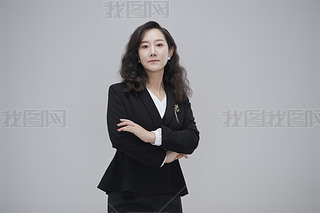 ɫI(y)ŮԽ(jng)˹P(gun)