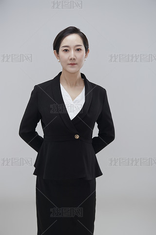 ɫI(y)ŮԽ(jng)˹P(gun)