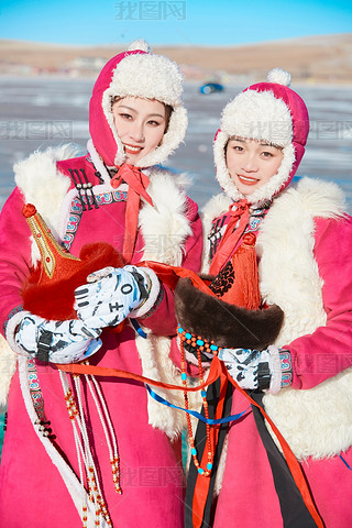 ڻѩM(jn)лѩ\(yn)ӵpŮ