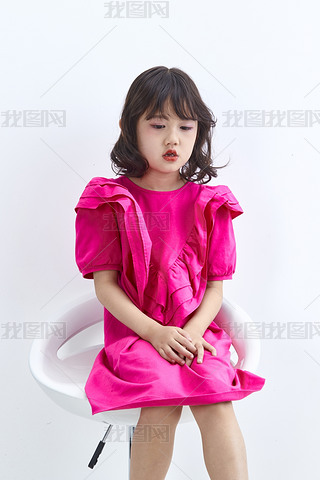 ɫڵϵĿɐ۵āСŮͯ