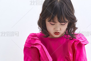 ɫڵϵĿɐ۵āСŮͯ