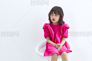 ɫڵϵĿɐ۵āСŮͯ