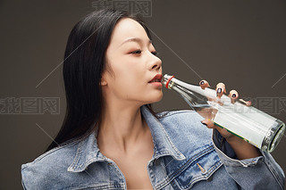 ɫāŮ沿،t(y)