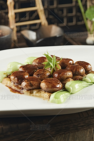 u⏈?jin)?>
                                                                    </a>
                                <div   id=