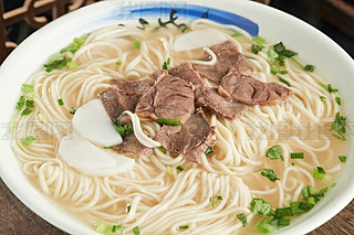 mţ