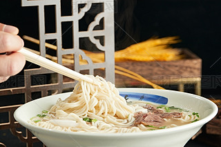 mţ