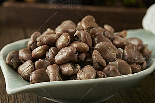 ˮm