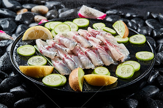 ם(rn)r~ƬaںɫĈAɱP