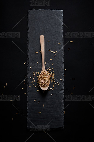 ɫʯϵľ|(zh)bה[ںɫ