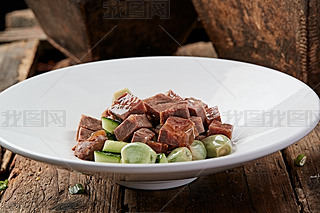 Dţ