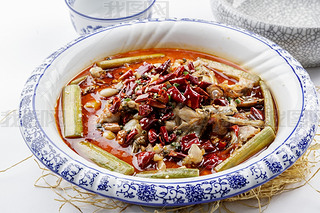 ໨ɱP(pn)bζܔ[ڰɫװ