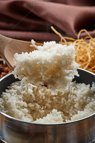 P偬F㇊İ