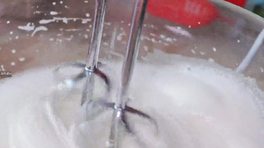 늄Ӵl^