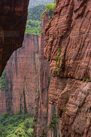 ϰ(yng)̫ɽf(wn)ɽ^(q){