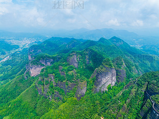 ЇϿhС䮔(dng)ɽL(fng)^(q)