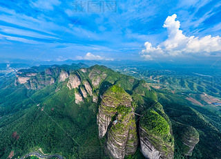 ЇϿhС䮔(dng)ɽL(fng)^(q)