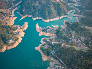 ɽˮ(k)ɽGˮȻL(fng)⺽ĈD