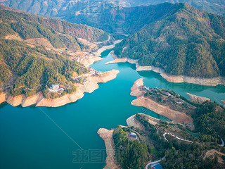 ɽˮ(k)ɽGˮȻL(fng)⺽ĈD