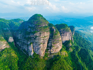 Ї(gu)ϿhС䮔(dng)ɽL(fng)^(q)