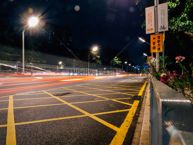 公路马路夜景高清图