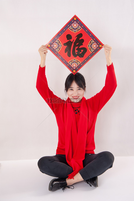 新年喜庆主题美女高清摄影图
