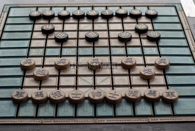 中国国粹中国象棋棋盘博弈高清摄影图