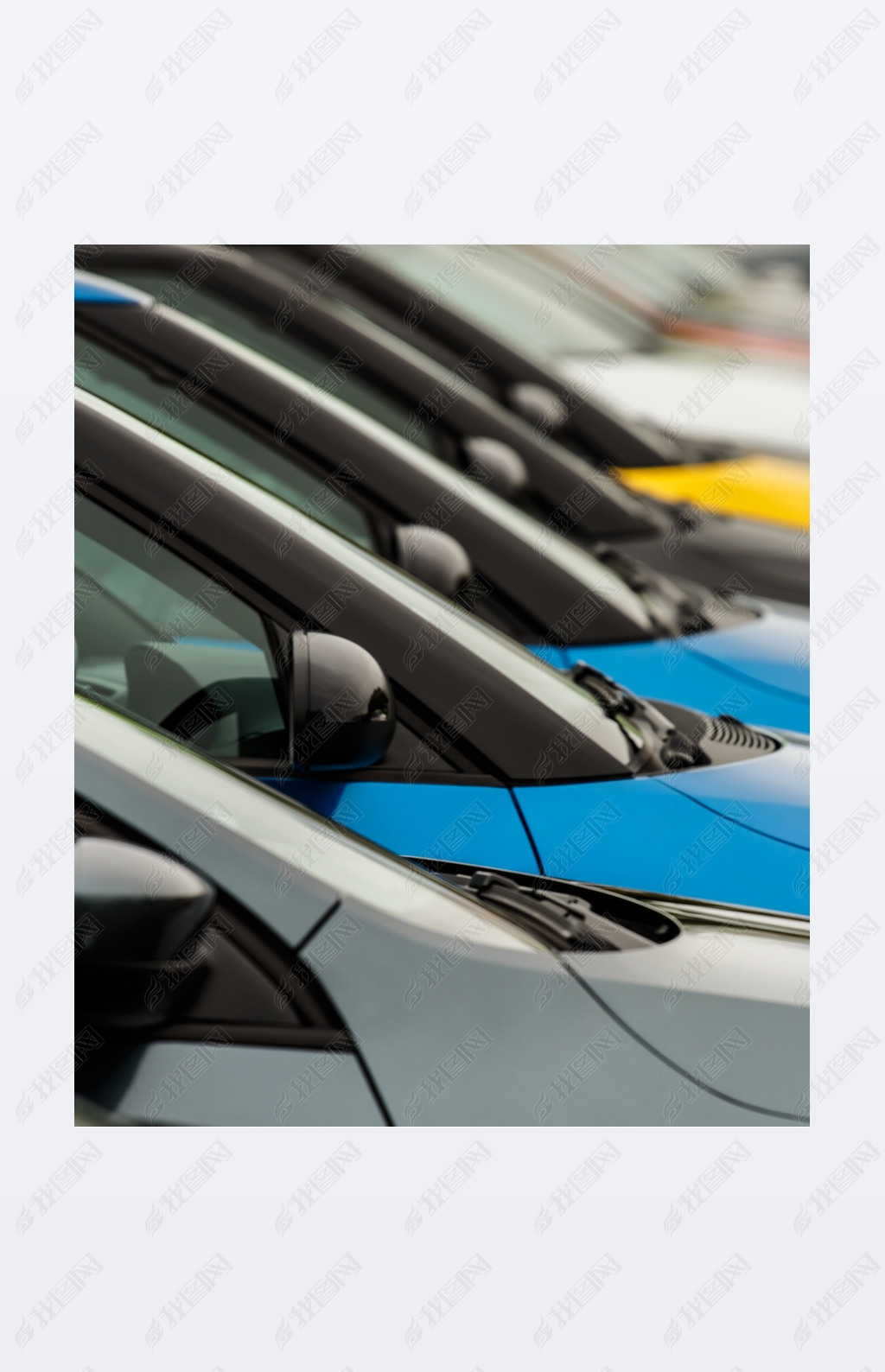 Car wingmirrors on display on dealers forecourt