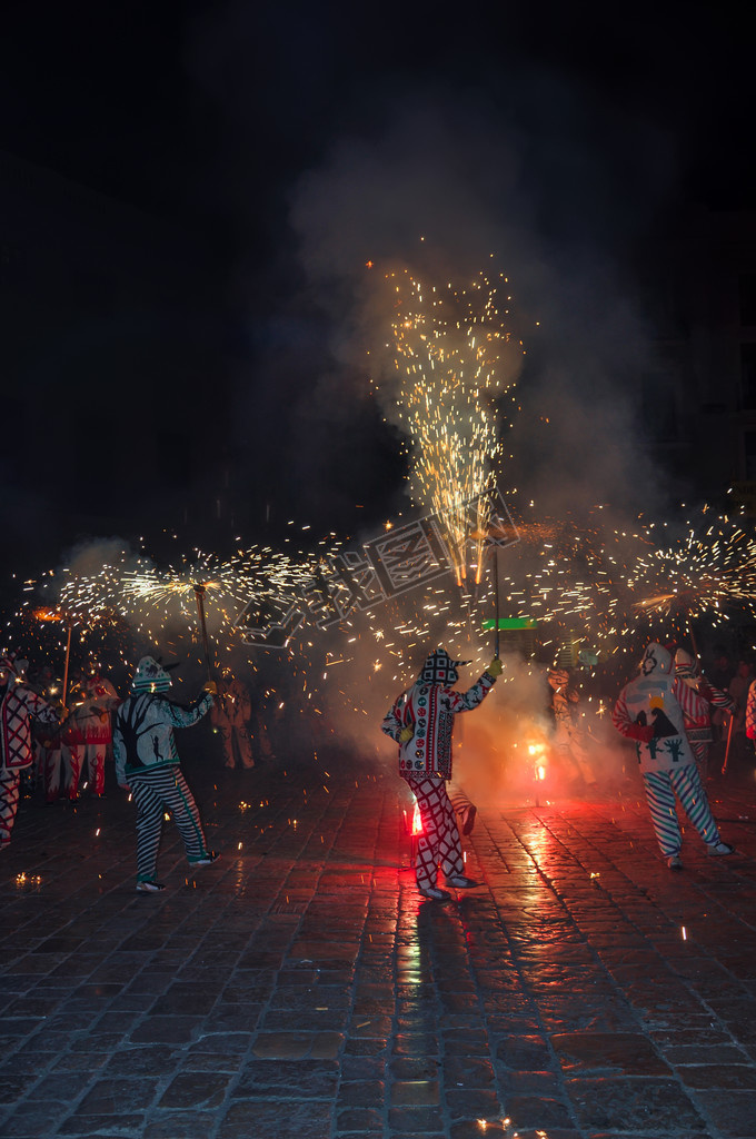 ͳļ̩ǳ Correfocs У  Diables.