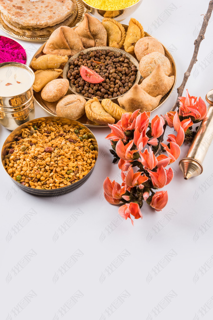 洒红节节日食品与颜色，印度节日胡里节，萨摩萨、 kachori、 laddu、 gujiya、 palash 花、 桑代、 爸爸、 农村政策或认帐，色彩的印度节日称为洒红节