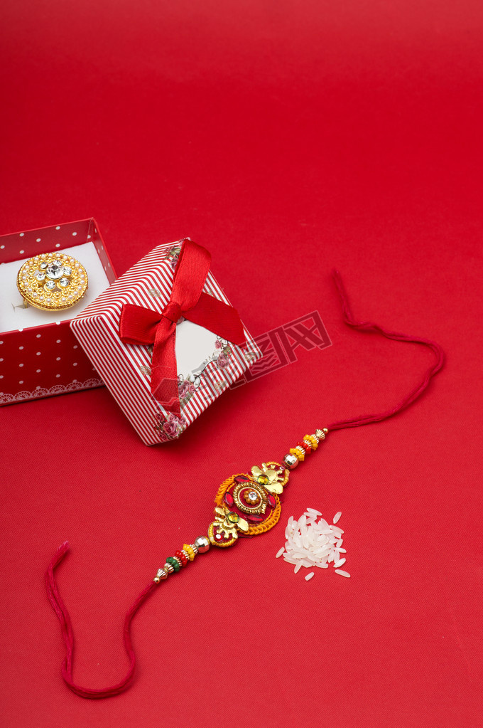 ӡȽթU ڱ Rakhi 