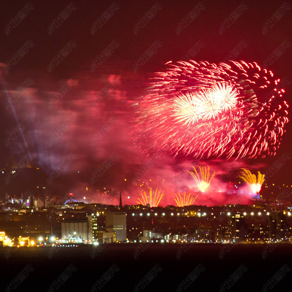 New Year EAR FIREWORKS 2015 in EDINBURGH, SCOTLAND