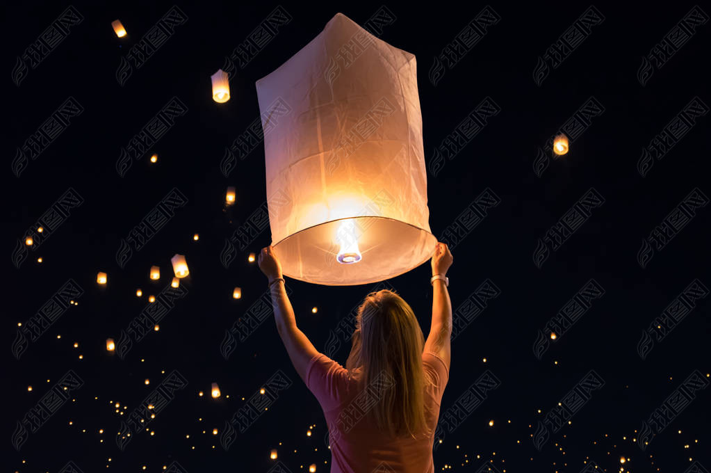 ̩ loy krathong ջ򸡶зĸŮ.