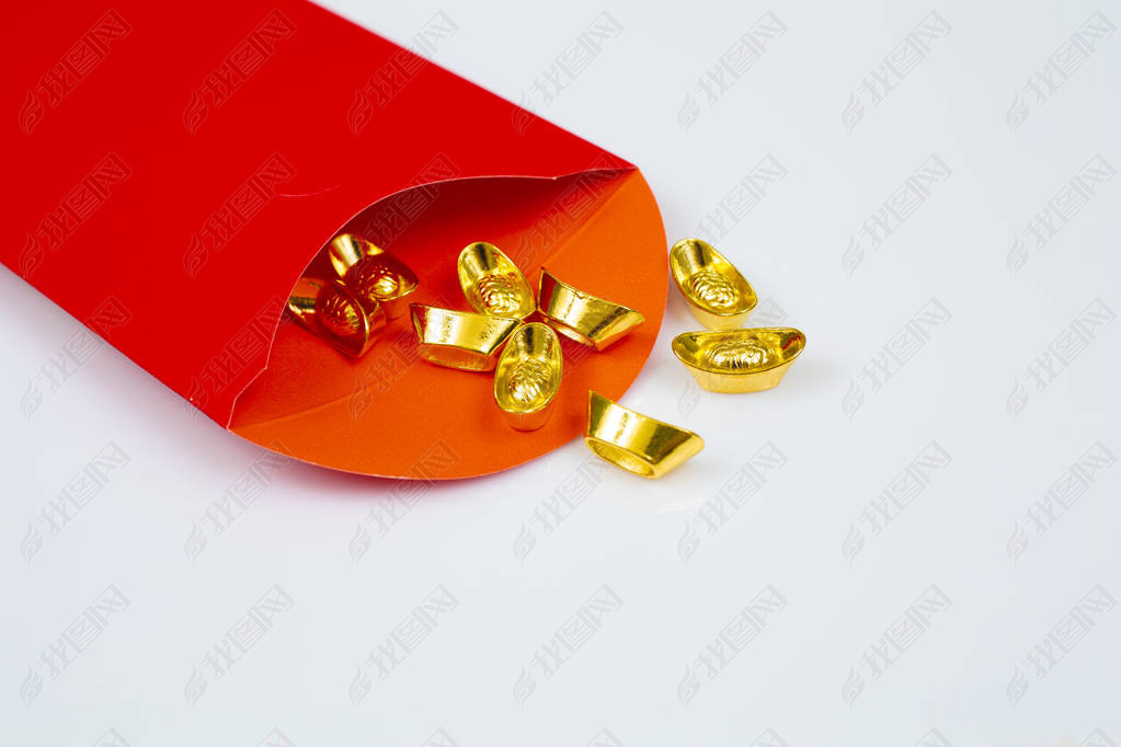 Red Envelope and Gold Bar