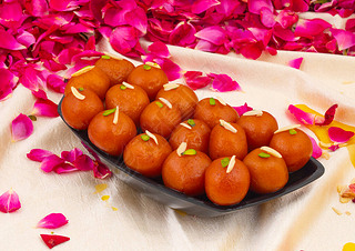 ӡܻӭGulab JamunҲΪkala JamunKalajamһţ̹ƳɵӲζı𱡱