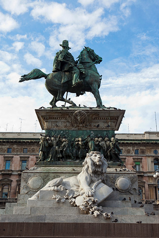 (Duomo  Piazza del Duomo)