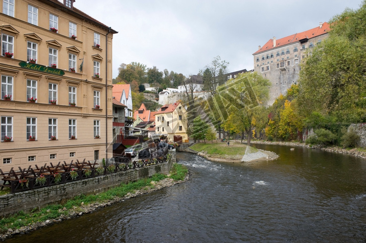 ݿ˿³ϳ(Krumlov) ߺ