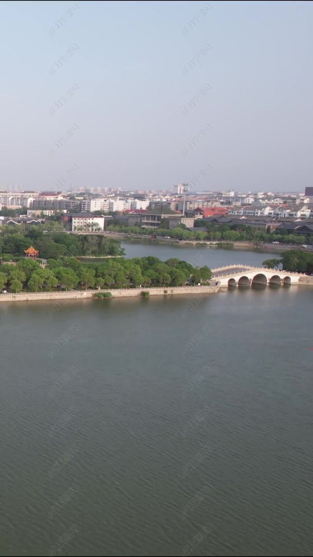 原创河南开封市龙亭公园西湖航拍-版权可商用