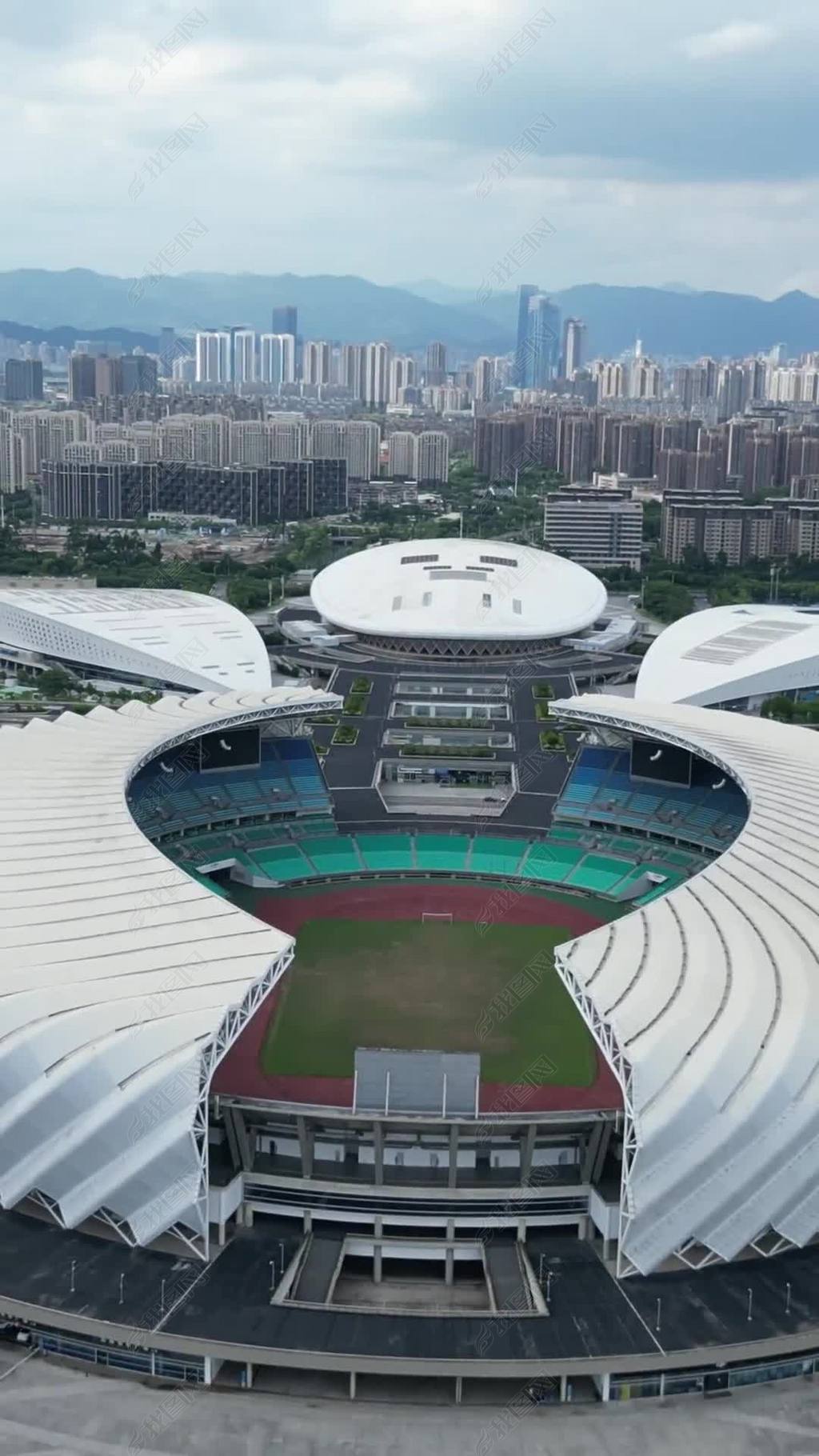 竖版航拍福建福州海峡奥林匹克体育中心下载-编号34885495-城市交通