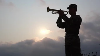 սʿ�������ż�Ӱʵ����д